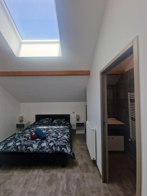 Superbe appartement T2 dans résidence neuve avec vue exceptionelle sur les montagnes, avec parking privatif.situé à proximité immédiate du centre ville de chorges. Esterno foto